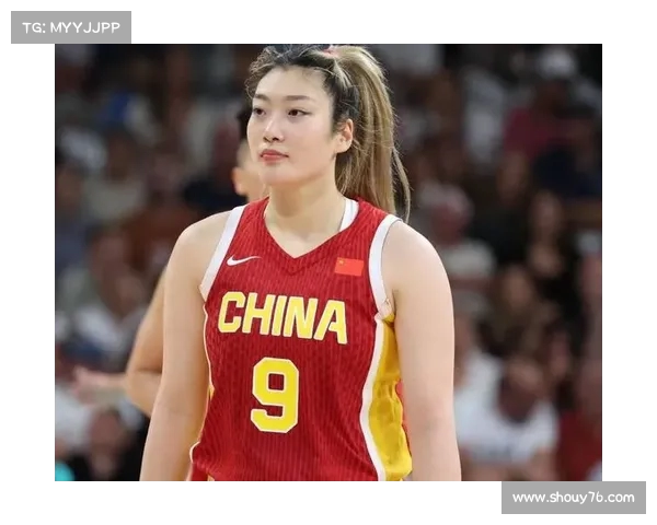 中国女篮18岁新星李梦崭露头角 宫鲁鸣亲自栽培成效显著 中国女篮18岁新星李梦崭露头角 宫鲁鸣亲自栽培成效显著