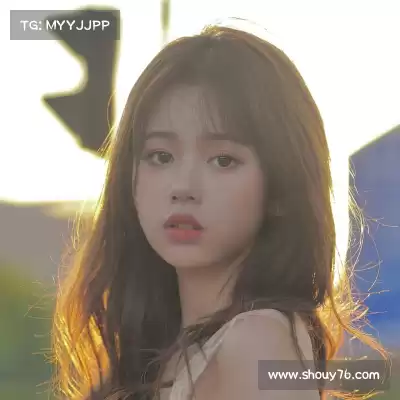 蓬盈晓